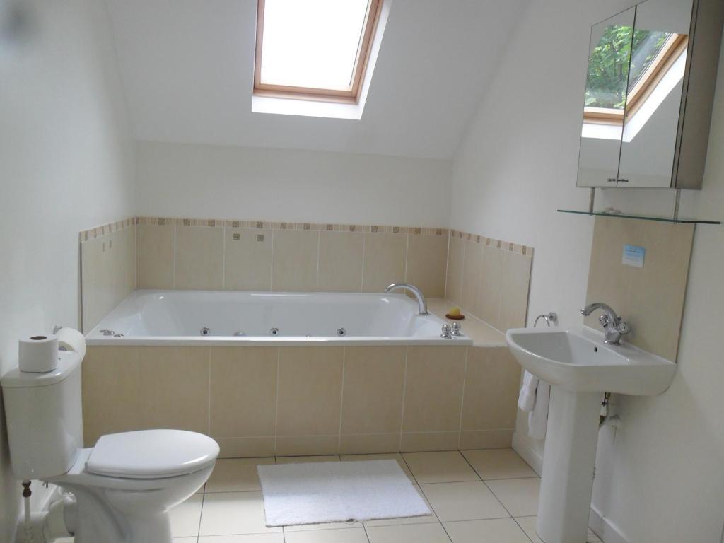 Kidron B & B & The Old Manse Guesthouse Blackwaterfoot الغرفة الصورة